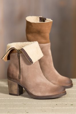 Women's Bos & Co Beverly (Overland Edition) Waterproof Suede Boots with Shearling Collar, TAUPE/NATURAL