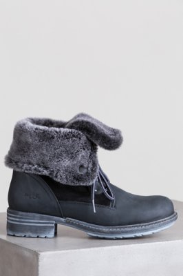 Bos & Co Springfield Wool-Lined Leather Boots with Shearling Trim, BLACK/BLACK BRIESA