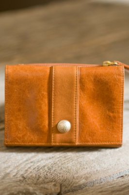 Women's Leather Flapped Wallet