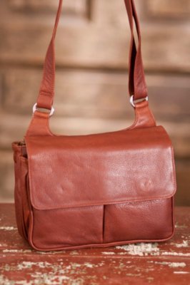 Women’s Chloe Leather Messenger Handbag
