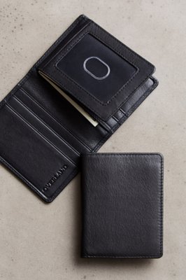 Argentinian Leather Billfold Wallet with RFID Protection, BLACK