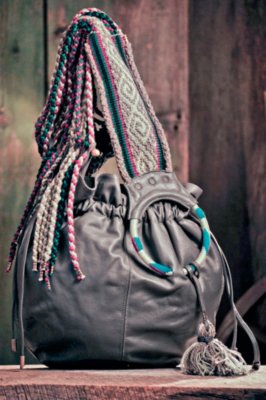 Women’s Limon Piel Raymi Leather Messenger Bag