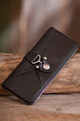 Women’s Hobo Talk Shop Leather Clutch