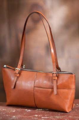 Women’s Hobo Angelica Leather Handbag