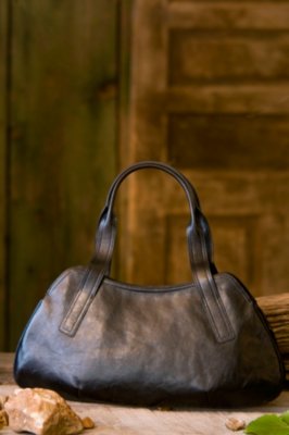Women's Hobo Vesna Leather Handbag