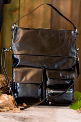 Women's Hobo Explorer Cargo Leather Handbag