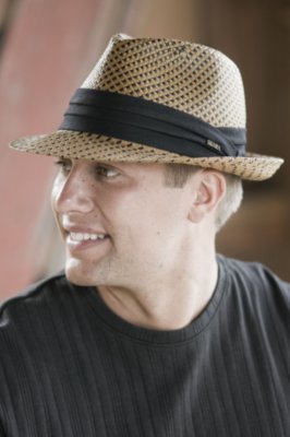 The Two Toned Toyo Fedora Hat