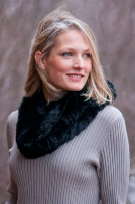 Women’s Knitted Rabbit Fur Tube Scarf