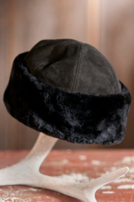 Suede Hat with Sheared Beaver Fur Trim