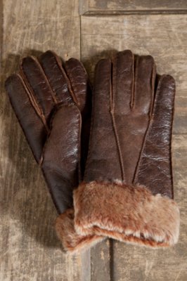 Women's Hand-stitched Shearling Gloves with Cuff