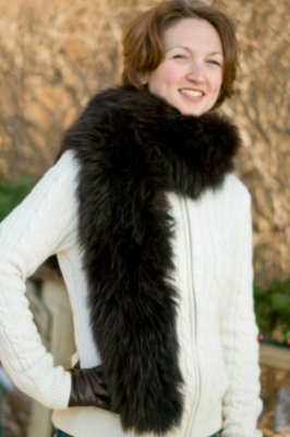 Women's Solid Knitted Fox Scarf