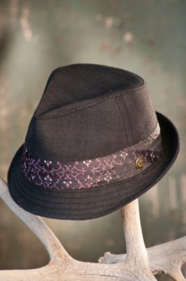 Lovey Goorin Brothers Fedora Hat