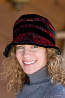 Women's Velvet Cloche Hat