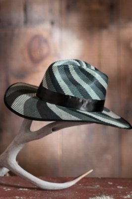 Women’s Into the Night Straw Fedora Hat