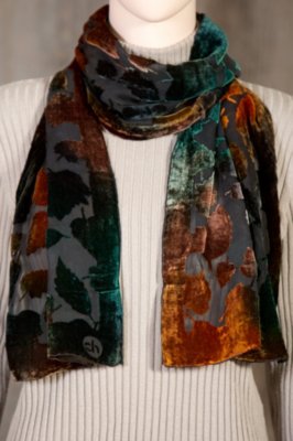Colored Leaf Silk Velvet Scarf