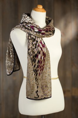Women’s Winding River Silk Velvet Scarf