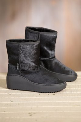 Women's Overland Daisy Shearling-Lined Calfskin Boots, BLACK