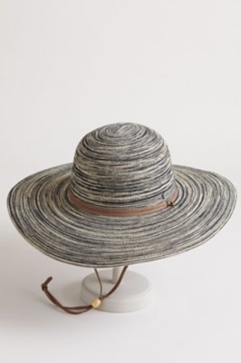 Women's Wide-Brim Toyo Straw Hat         