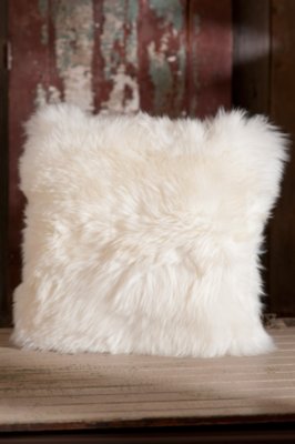 Single-Sided 18" x 18” Australian Long Wool Sheepskin Pillow