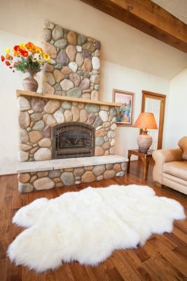 4-Pelt Australian Sheepskin Rug