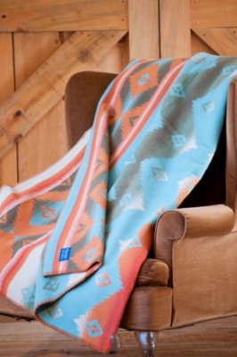 Blankets & Throws