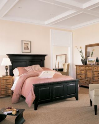 Mantle Bed (King)