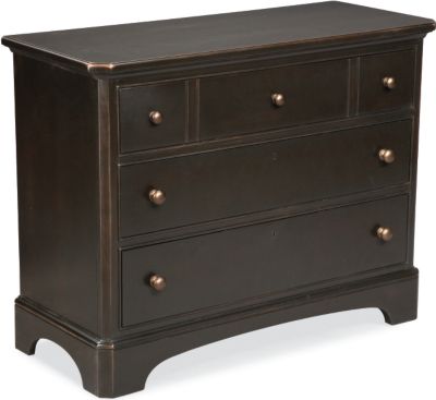 Bachelor's Chest