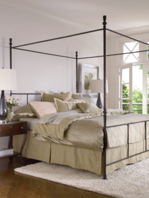 Metal Frame  Hardware on Metal Bed  Queen