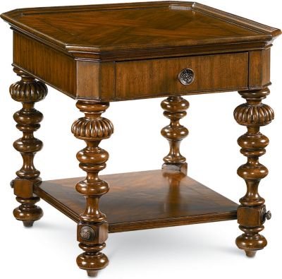 Basque End Table