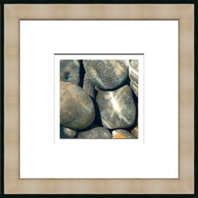 Stones D