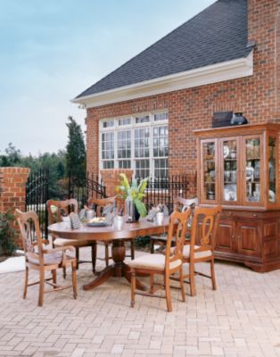 Round Dining Table