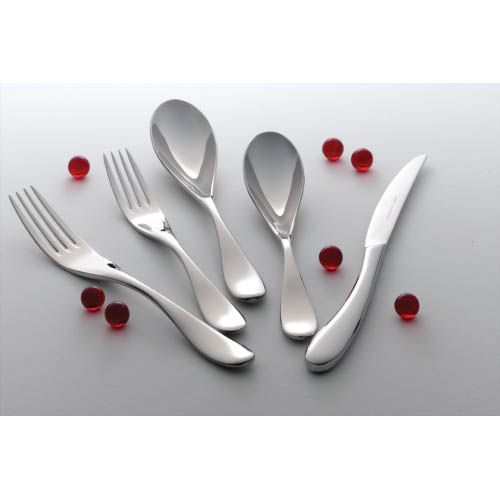 Worthy Noble & Kent S/S Ovation 8-1/4" Table Fork