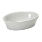 Tuxton&reg; 10 Oz. White Oval Baker