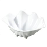Carlisle Small Clamshell Dish, White, 12.6 oz