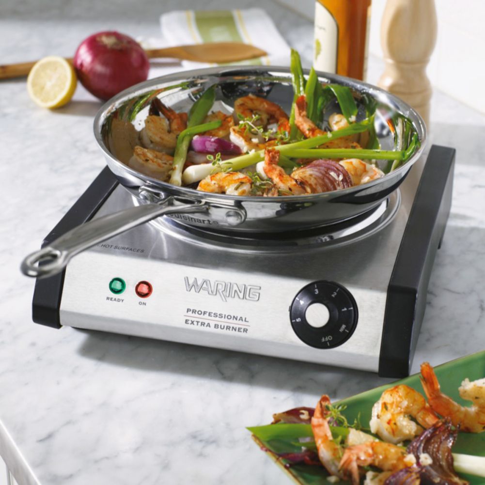 Waring&reg; 120V Cast Iron Single Burner