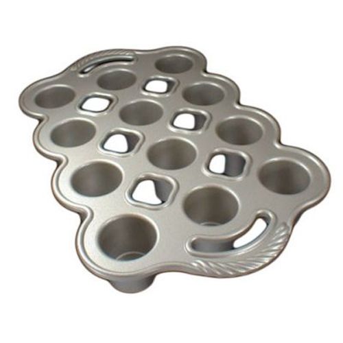 Nordic Ware&reg; Petite Popover Pan