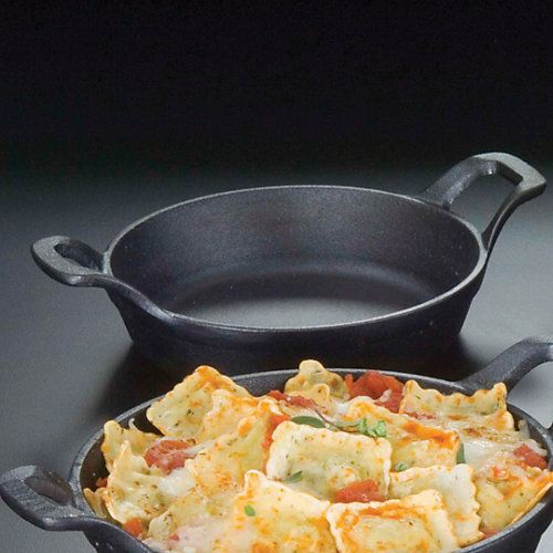 American Metalcraft Mini Round 18.2 Oz. Cast Iron Casserole Pan