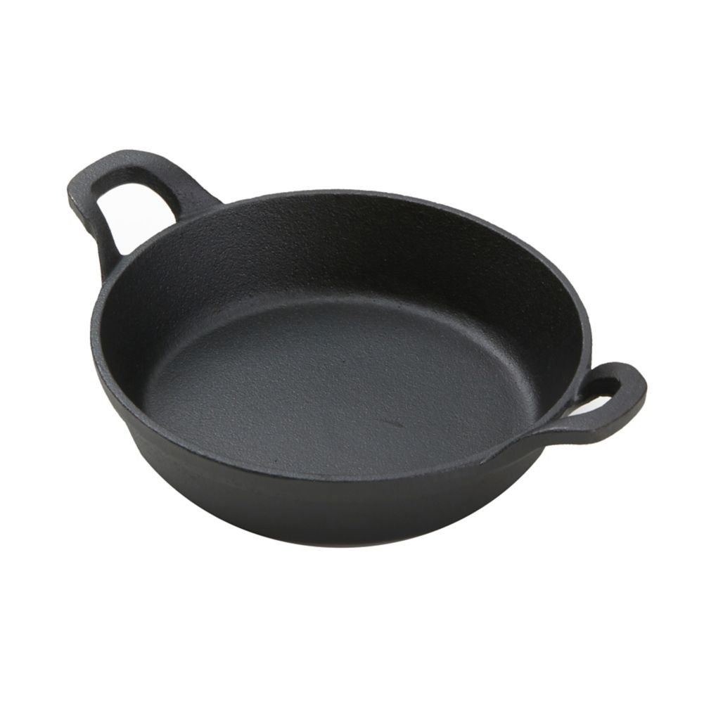 American Metalcraft Mini Round 24.8 Oz. Cast Iron Casserole Pan