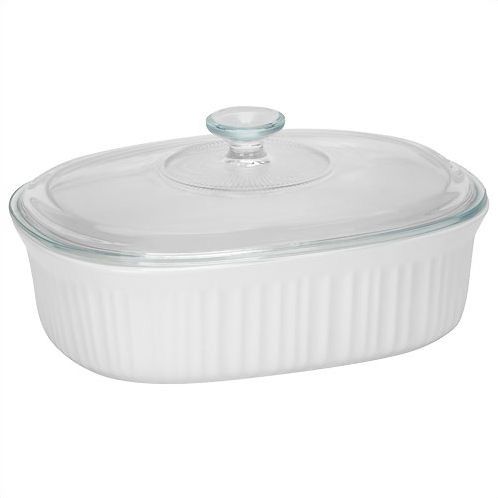 Corningware&reg; 2.5 Qt Oval Casserole w/ Cover