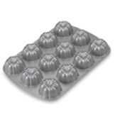 Nordic Ware&reg; Pro Cast Bundt Brownie Pan