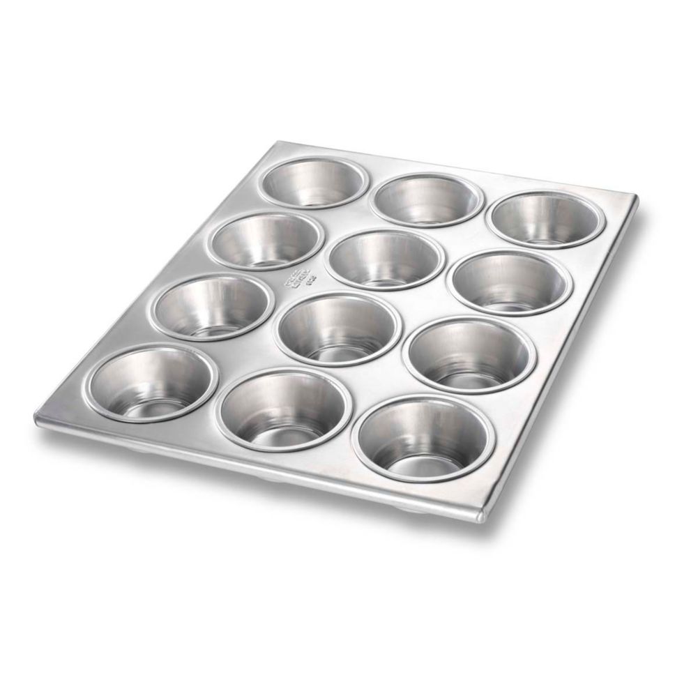 Chicago Metallic 20 Gauge Aluminum 12-Cup Muffin / Cupcake Pan
