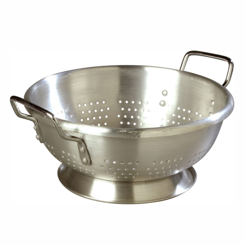 Carlisle&reg; 8 Qt. Standard Weight Aluminum Colander