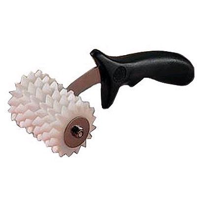 American Metalcraft Heavy Duty 8-3/4" Plastic Roller Dough Docker