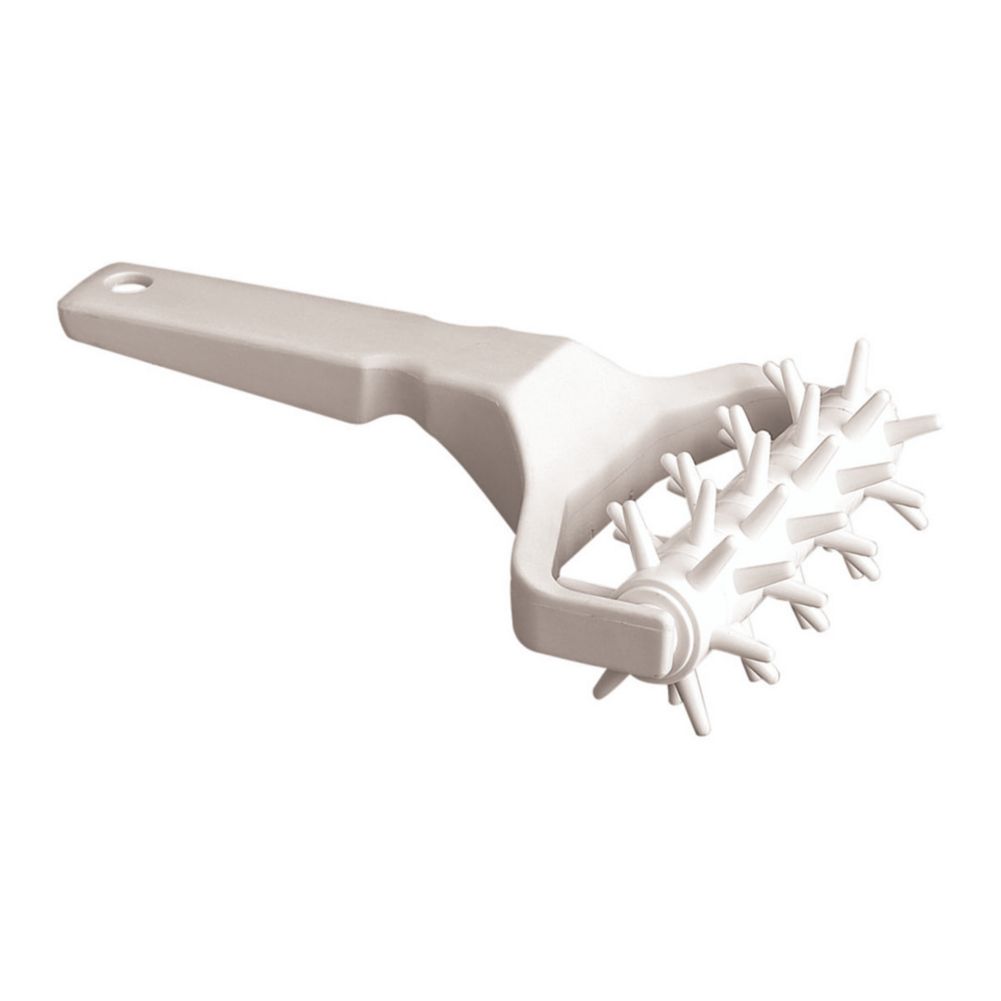 American Metalcraft Heavy Duty 5-1/2" Plastic Roller Dough Docker