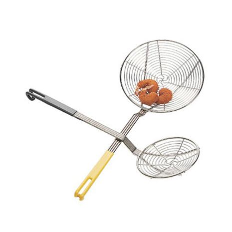 Focus Chromate Spiral Wire Skimmer with Black Handle
