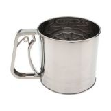 Focus 5 Cup 5-1/4 x 5 S/S Flour Sifter