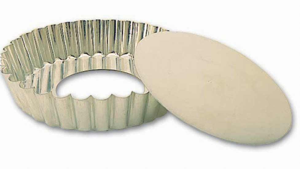 Matfer Bourgeat Deep Fluted Tart Mold w/ Removable Bottom