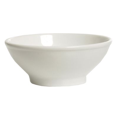 Tuxton&reg; 25 Oz. White Menudo / Salad Bowl