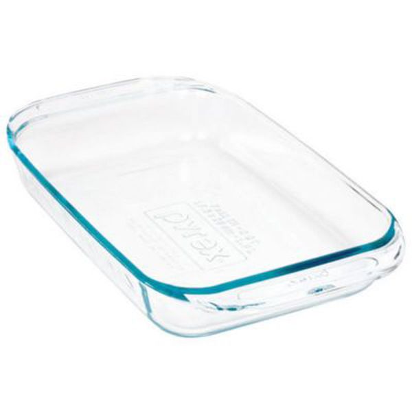 World Kitchen Pyrex&reg; Oblong Glass Casserole Dish, 2 qt