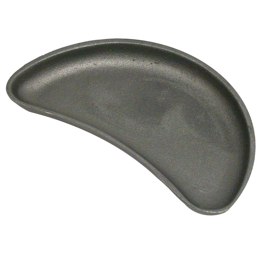 Tomlinson 9" x 4-&frac12; Crescent Cast Iron Griddle